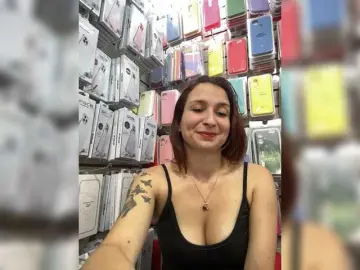 RousseHills  live sex cam
