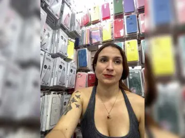RousseHills  live sex cam