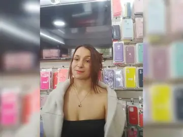 RousseHills  live sex cam