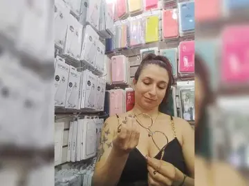RousseHills  live sex cam