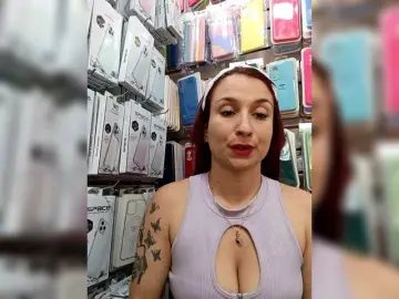 RousseHills  live sex cam