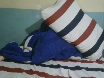 Delicacylicious  live sex cam