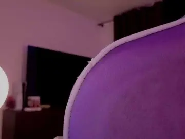 Elfinvibes  live sex cam