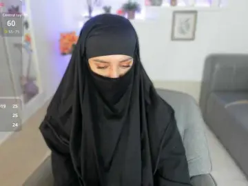 Salma-arabic  live sex cam