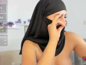 Salma-arabic  live sex cam