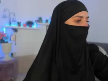 Salma-arabic  live sex cam