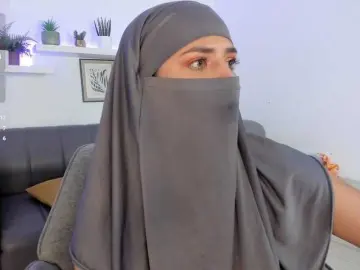 Salma-arabic  live sex cam