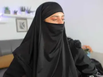 Salma-arabic  live sex cam