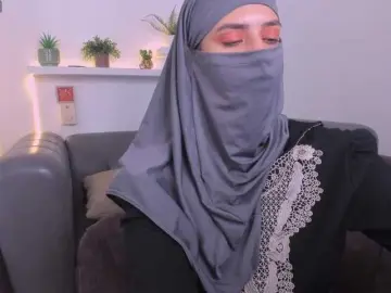 Salma-arabic  live sex cam