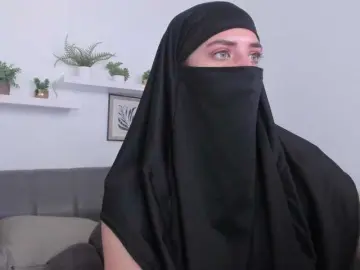 Salma-arabic  live sex cam