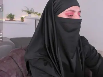 Salma-arabic  live sex cam