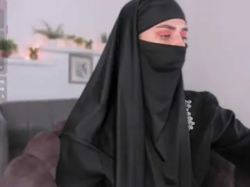 Salma-arabic  live sex cam
