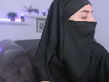 Salma-arabic  live sex cam