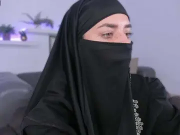 Salma-arabic  live sex cam