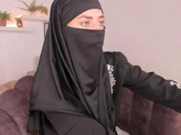 Salma-arabic  live sex cam