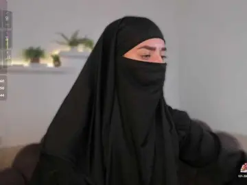Salma-arabic  live sex cam