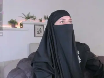 Salma-arabic  live sex cam