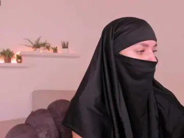 Salma-arabic  live sex cam