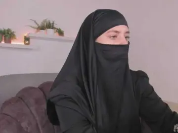 Salma-arabic  live sex cam