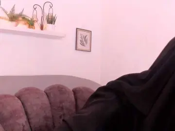 Salma-arabic  live sex cam