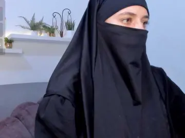 Salma-arabic  live sex cam