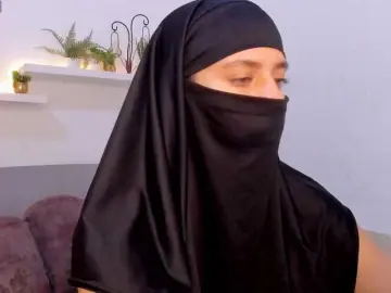 Salma-arabic  live sex cam