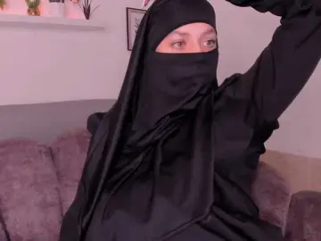 Salma-arabic  live sex cam