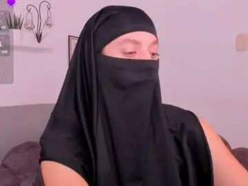 Salma-arabic  live sex cam