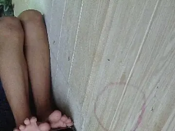 Asiankitties  live sex cam