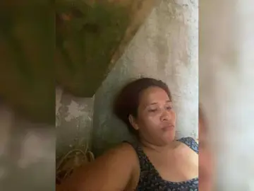 Asiankitties  live sex cam
