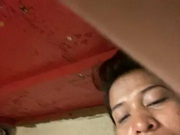 Asiankitties  live sex cam