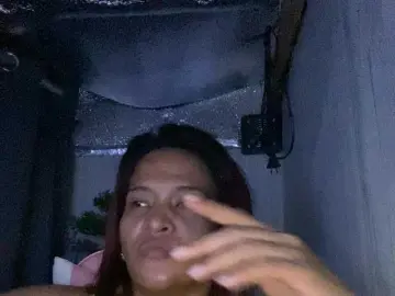 Asiankitties  live sex cam