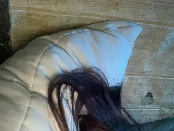 Asiankitties  live sex cam