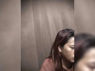 Asiankitties  live sex cam