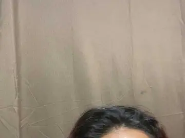 Asiankitties  live sex cam