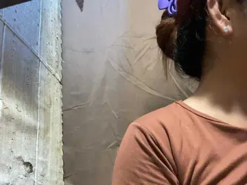 Asiankitties  live sex cam