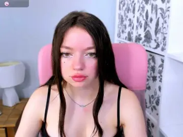 GraceLipsX  live sex cam