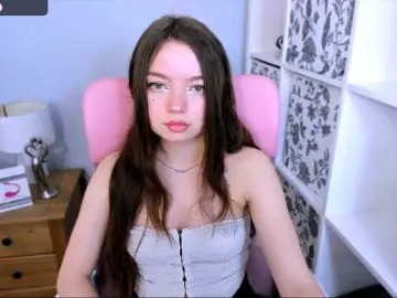 GraceLipsX  live sex cam