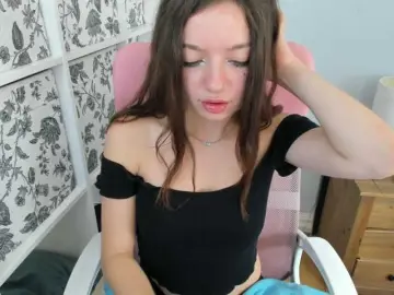 GraceLipsX  live sex cam