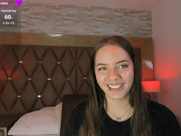 MilaClark  live sex cam