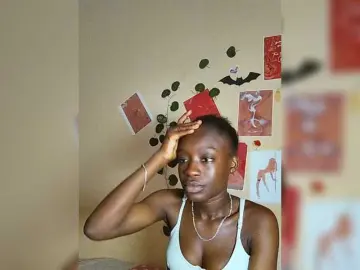 Nadama  live sex cam