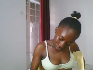 Nadama  live sex cam