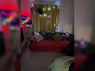 WonderOlesya  live sex cam