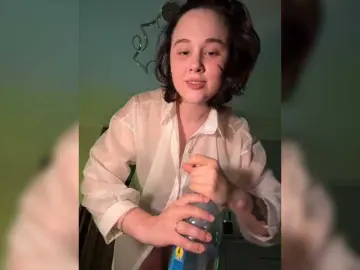 Deedrago  live sex cam