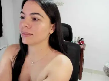 Giorivera  live sex cam