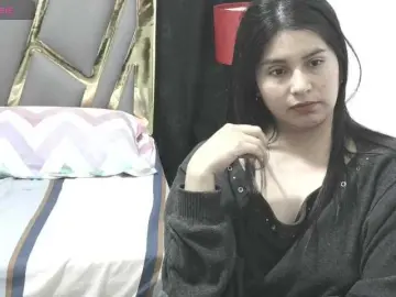 Kangomez  live sex cam