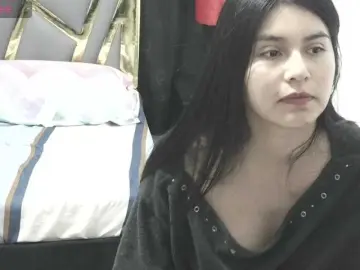 Kangomez  live sex cam