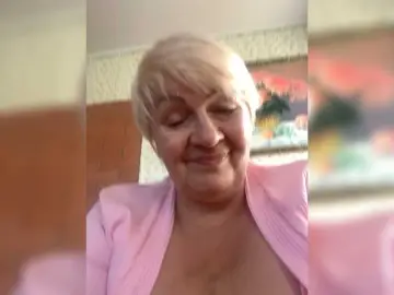 Laura-milf  live sex cam