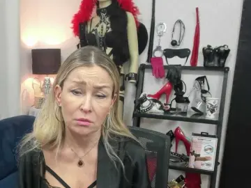 Soft-crystal  live sex cam