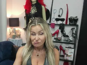 Soft-crystal  live sex cam